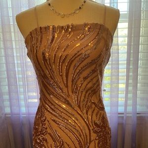 SABORA sequined silhouette dress Pink Medium